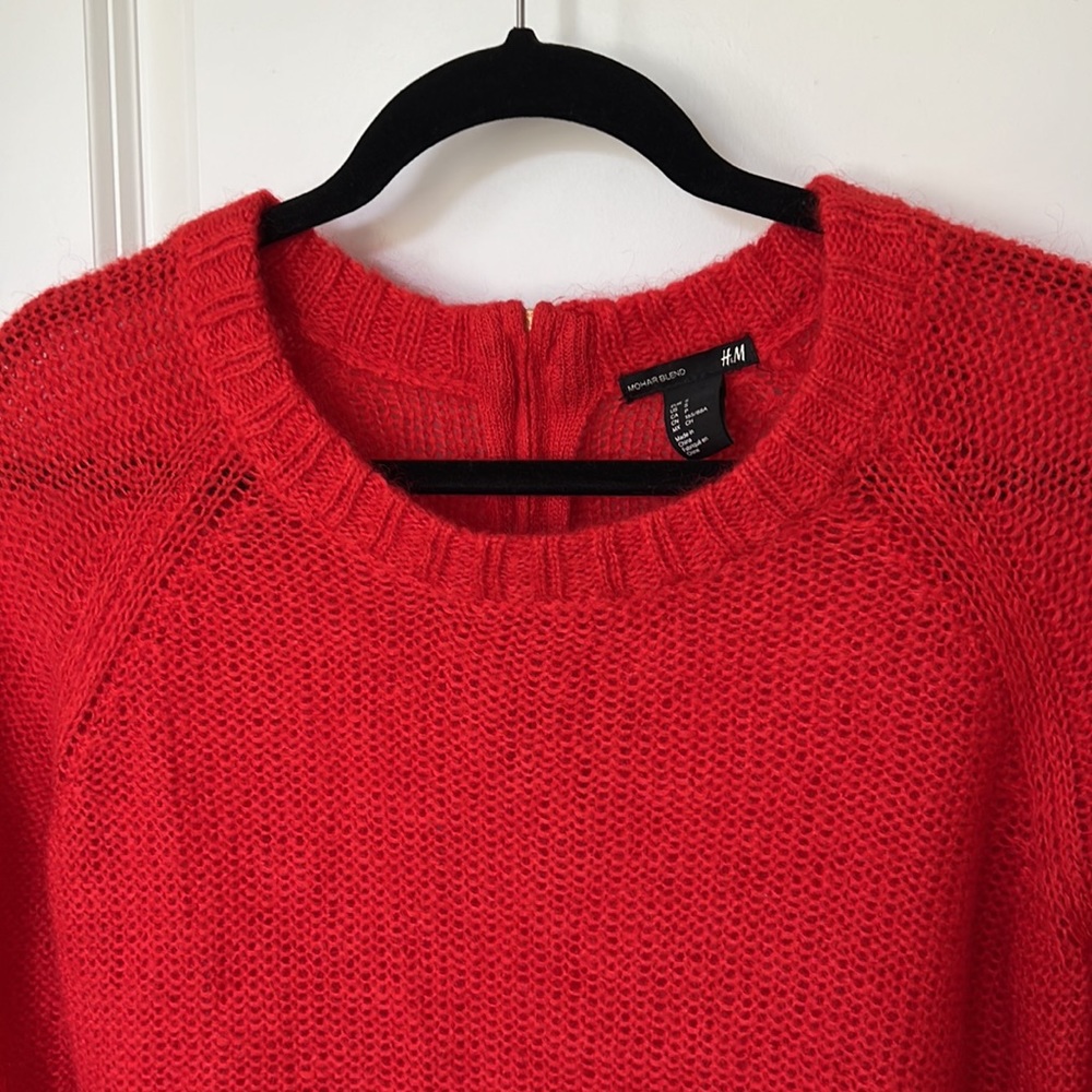 H&M Sweater - Picture 2 of 9
